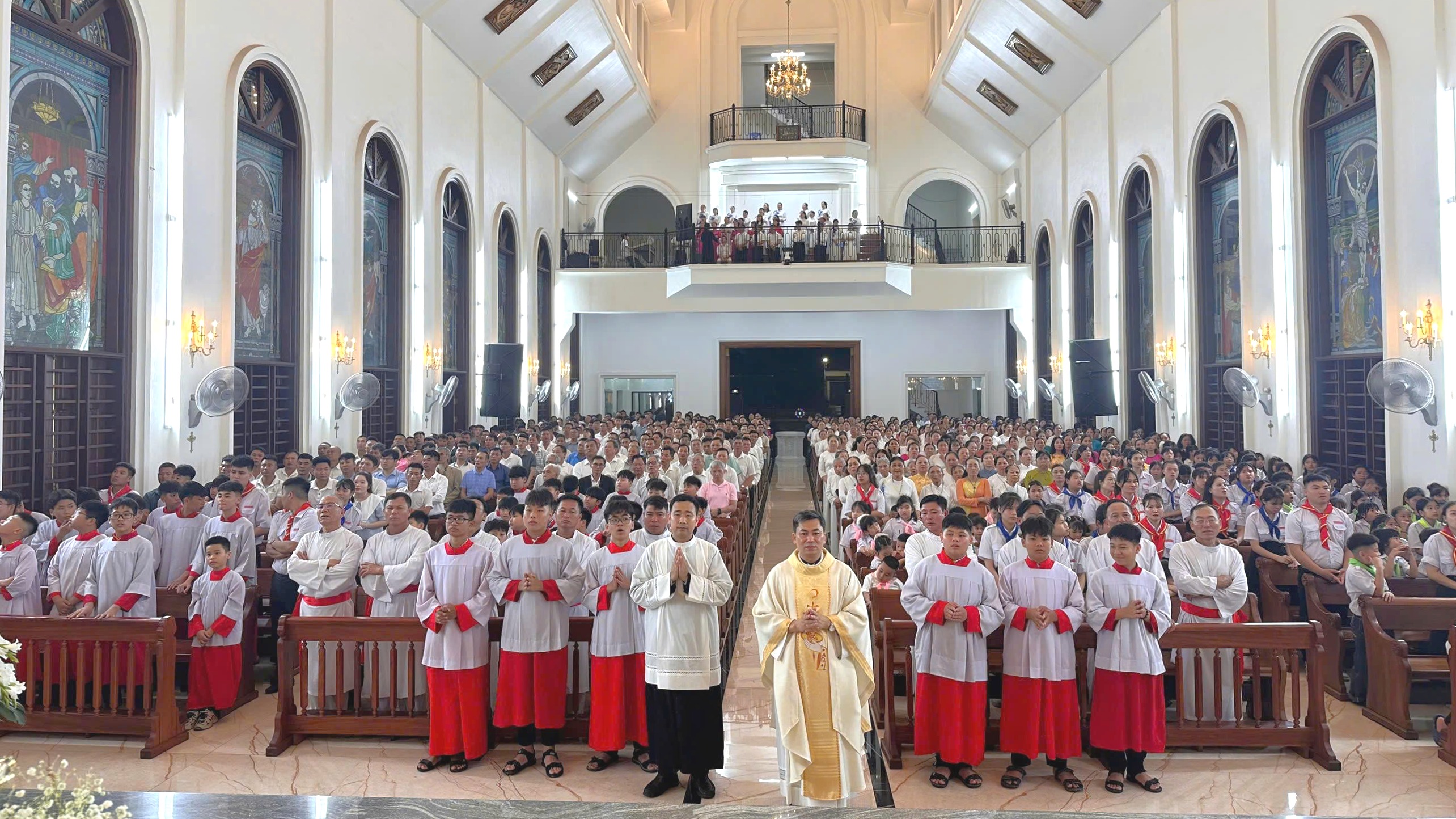 Giáo xứ Kim Lai long trọng cử hành Đại lễ Chúa Phục sinh